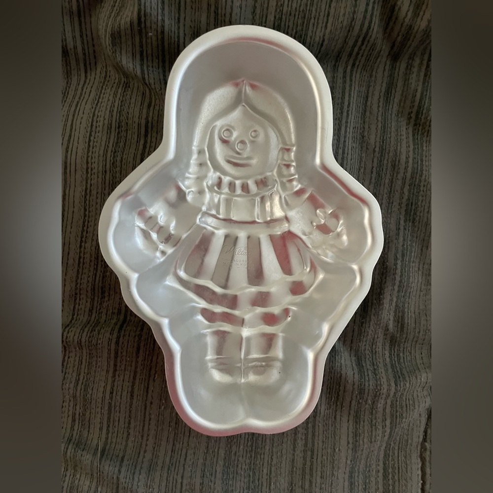 Wilton Doll Cake Pan - Vintage
